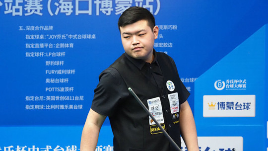 一名00后 一名00后