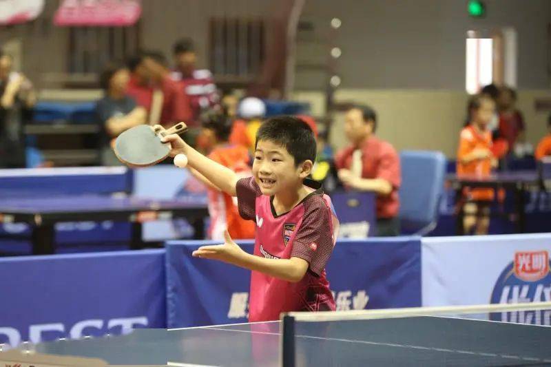 替补端的年 替补端的年